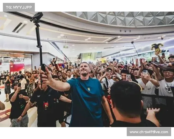 尼古拉·约基奇:中锋位置上的全能大师与篮球艺术的奇迹表演 尼古拉·约基奇:中锋位置上的全能大师与篮球艺术的奇迹表演